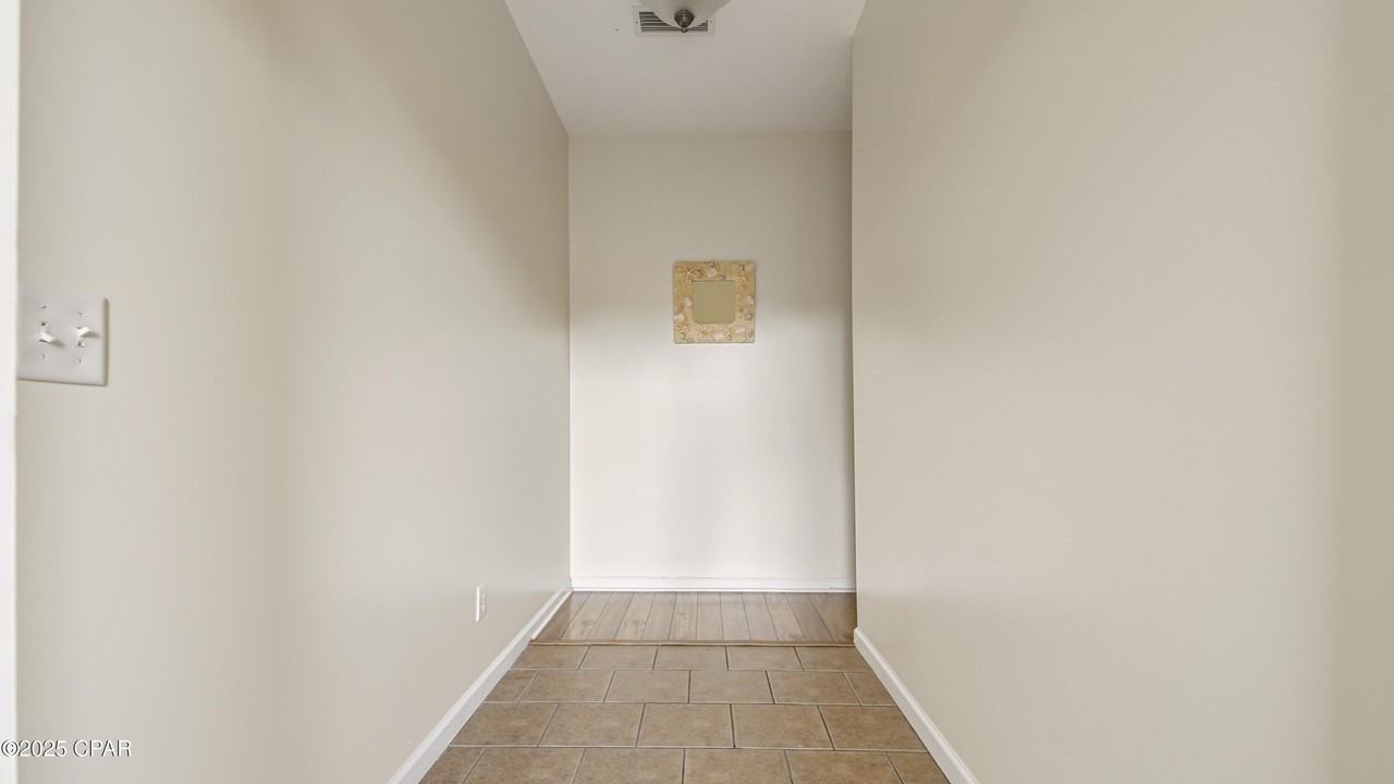 1868 Annabellas Drive - Photo 4 of 50