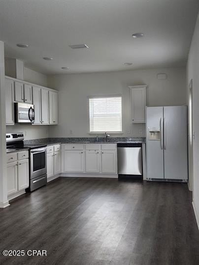 11641 Poston Rd - Photo 4 of 16