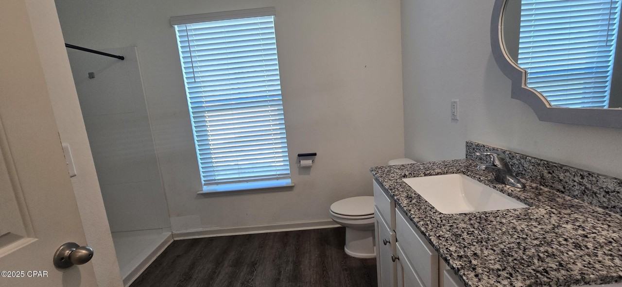 11641 Poston Rd - Photo 7 of 16