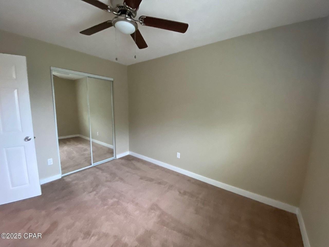 6413 Winona Street #G - Photo 5 of 6