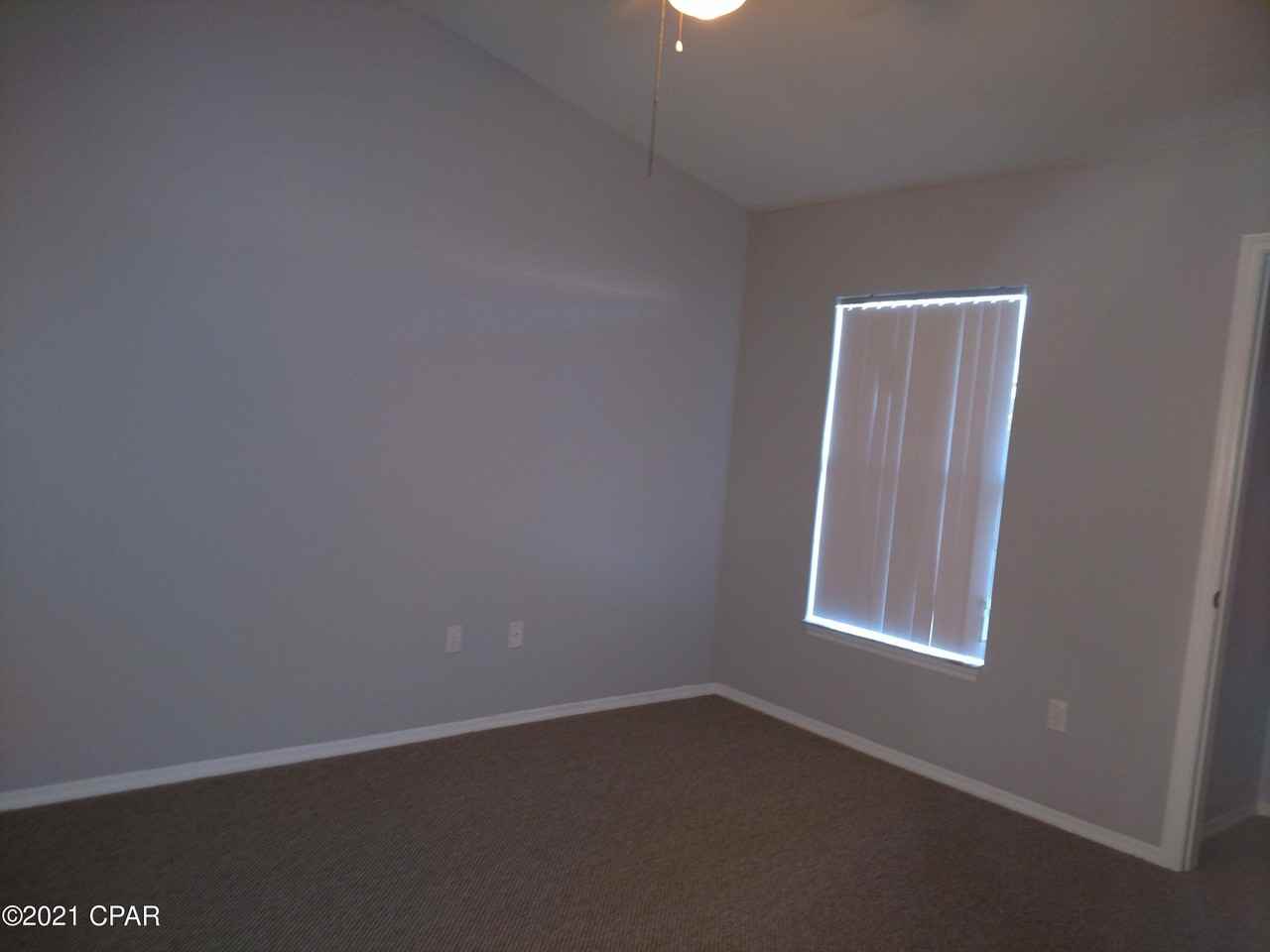 1605 Cape Cod Dr - Photo 6 of 15