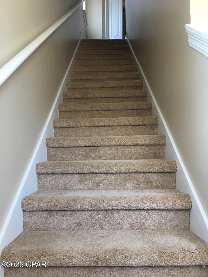 405 Judy Place - Photo 7 of 15