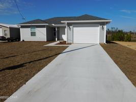 featured image of 2515 North Cedar Lane