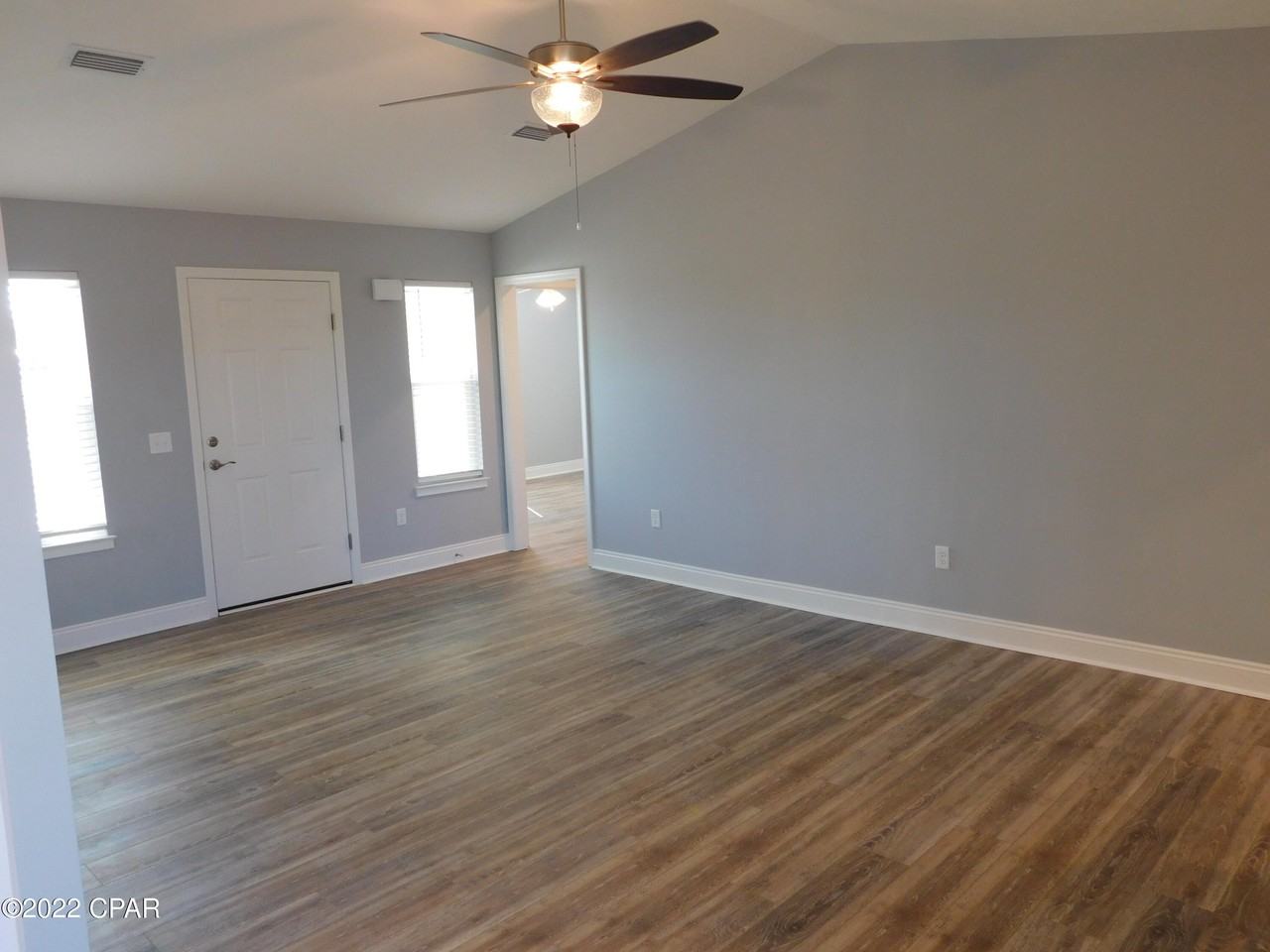 2515 North Cedar Lane - Photo 5 of 14