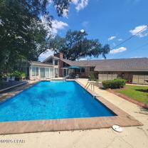 807 Buena Vista Boulevard - Photo 1 of 1