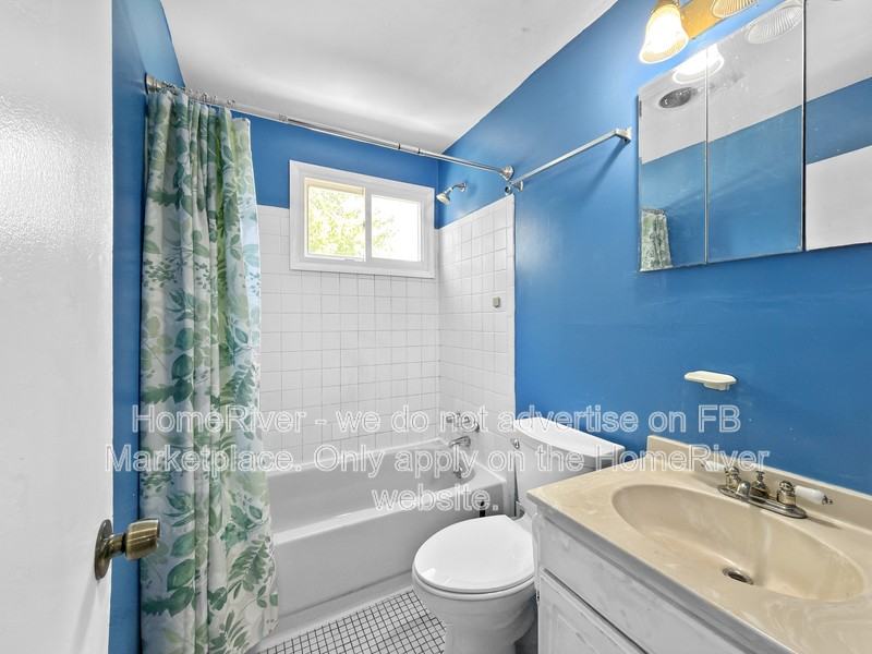 941 Elton Ave - Photo 7 of 20