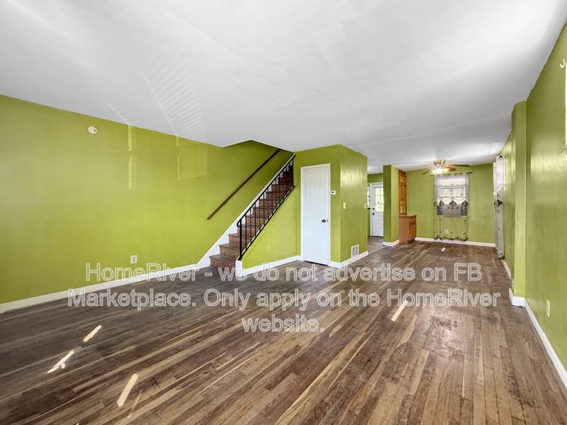 941 Elton Ave - Photo 4 of 20