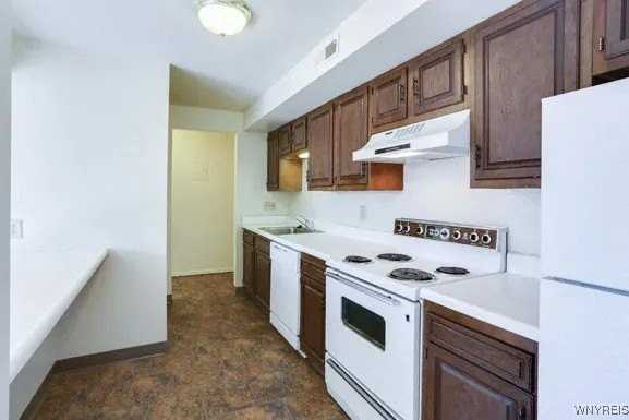 4303 Chestnut Ridge Rd - Photo 3 of 6