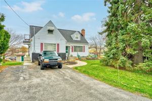 featured image of 1070 Gravel Road #3