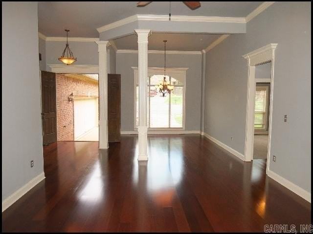 3153 Stonewall Dr - Photo 2 of 22