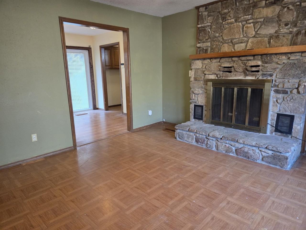 156 Pottawattamie Drive - Photo 7 of 22