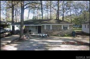 featured image of 7018 Fairfield Drive