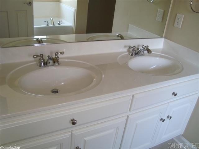 25 Willow Lk - Photo 6 of 8