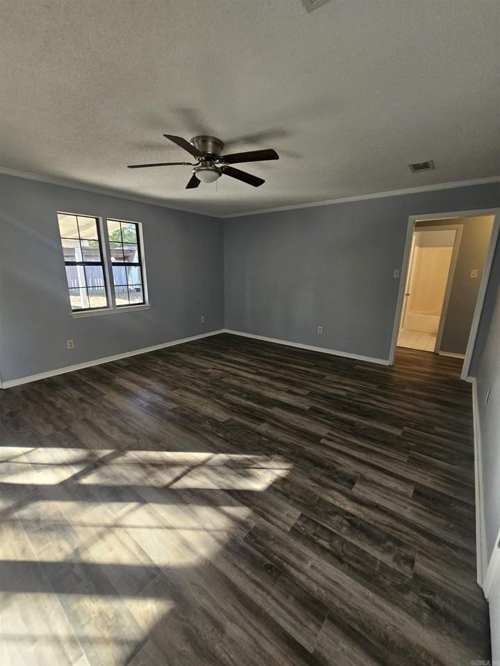 3501 Henson Pl - Photo 3 of 22