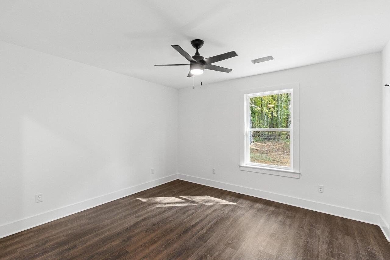 40 East Ave - Photo 7 of 14