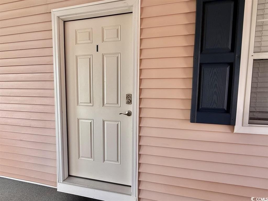 635 Waterway Village Blvd - Photo 2 of 37