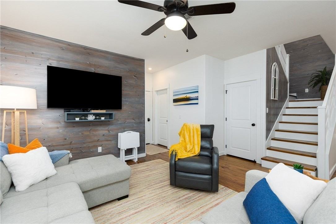 519 W Avenue C Unit B #B - Photo 3 of 34