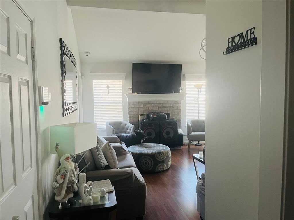 7306 Ottawa Circle - Photo 3 of 21