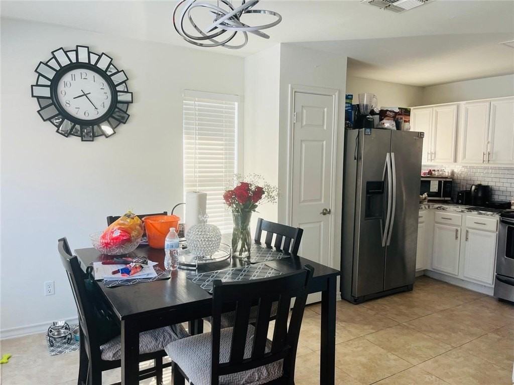 7306 Ottawa Circle - Photo 7 of 21