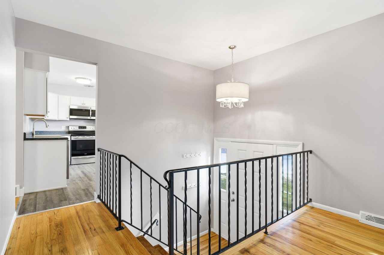 6479 Karl Rd - Photo 4 of 30