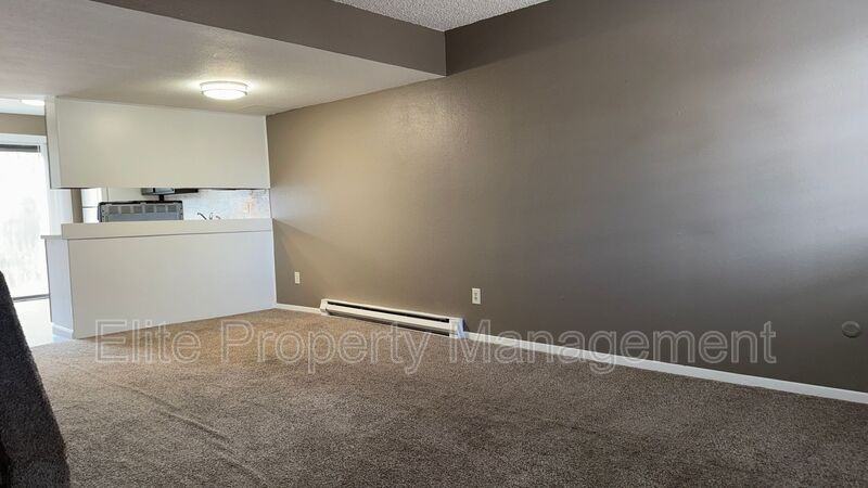 25 Royal Crest Dr #D - Photo 2 of 15