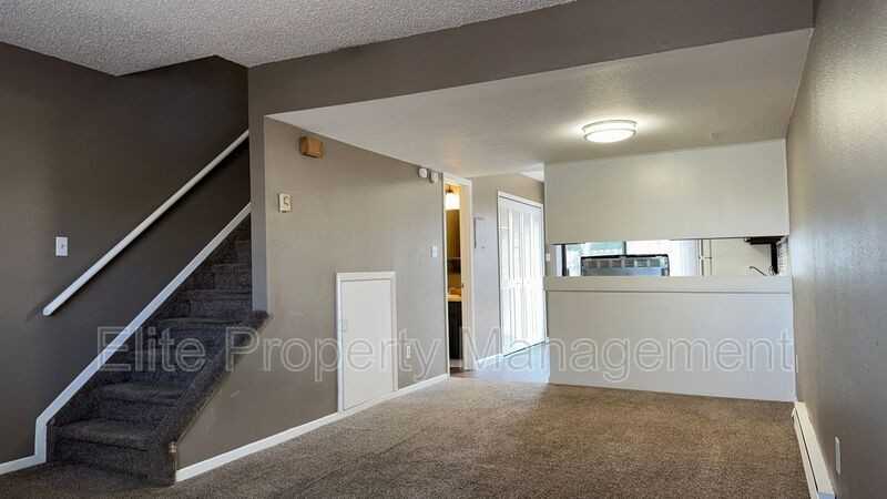 25 Royal Crest Dr #D - Photo 3 of 15