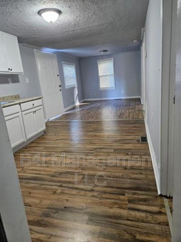 117 Oak Drive - Photo 6 of 14