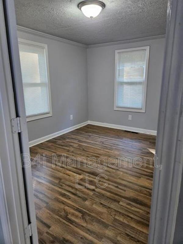 117 Oak Drive - Photo 7 of 14