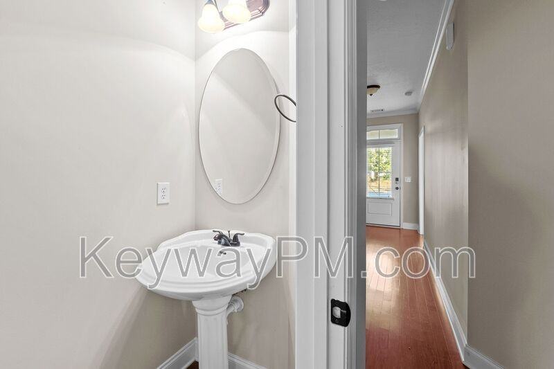 1508 Georgia Ave #5 - Photo 6 of 33