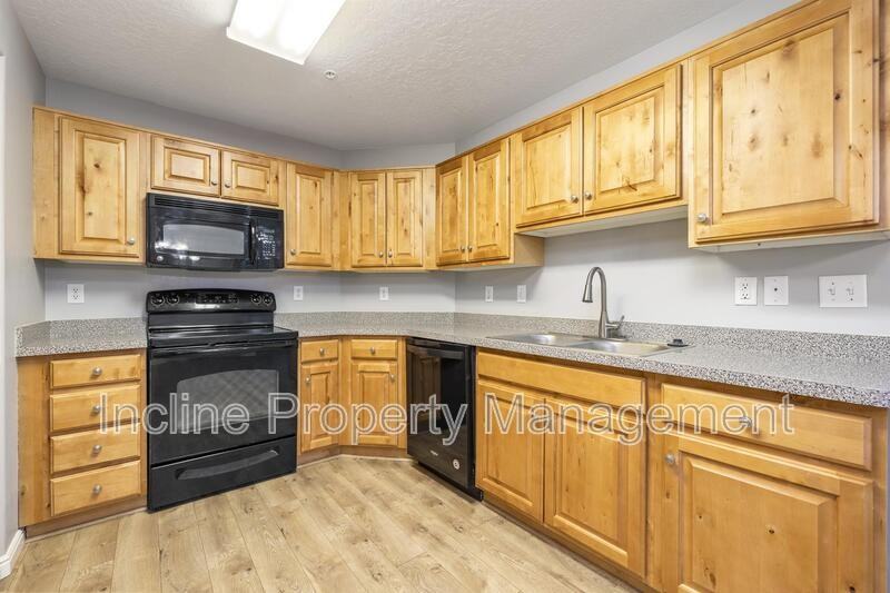 8212 N Cedar Springs Rd #Z3 - Photo 2 of 45