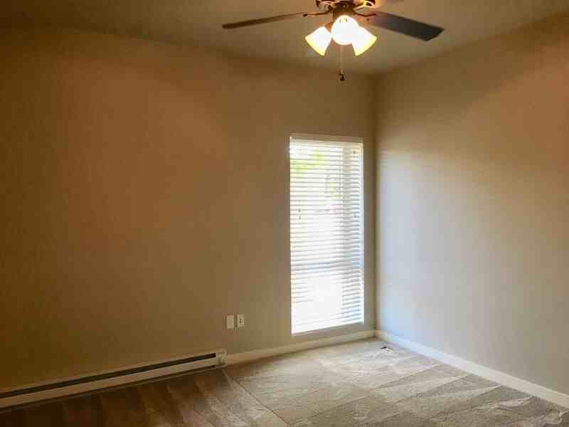 502 Southwest Evergreen Avenue #102 - Photo 6 of 16