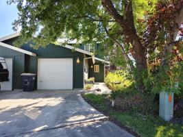 featured image of 548 Northeast Negus Loop