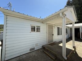 featured image of 203 Southwest Pine Avenue