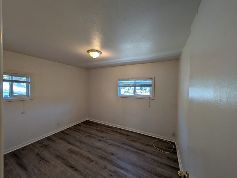 203 Southwest Pine Avenue - Photo 5 of 9