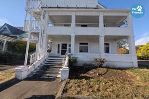 featured image of 605 Southeast Mosher Avenue #1