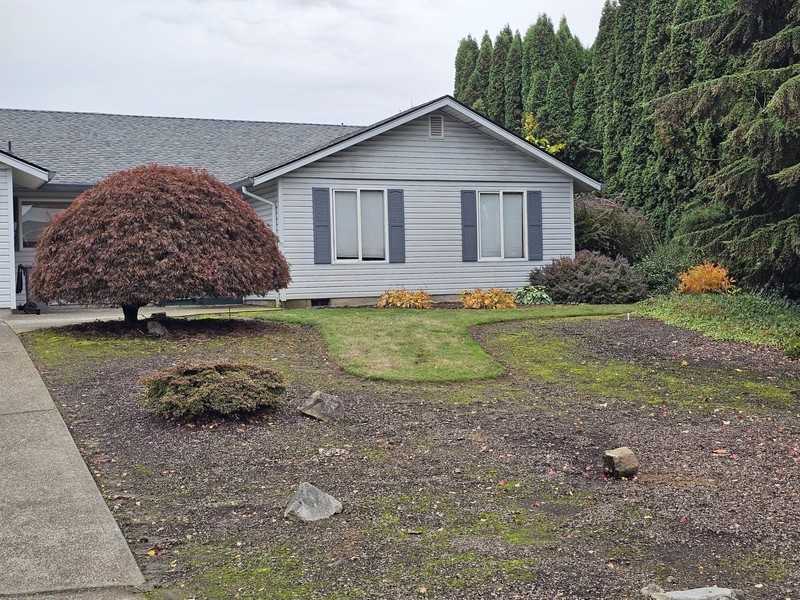 11019 Northwest 33rd Avenue - Photo 3 of 7