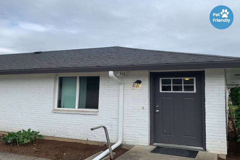 616 Northeast Anderson Road - Photo 2 of 10