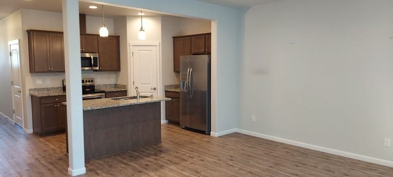 5909 Ne 57th Ave - Photo 4 of 12