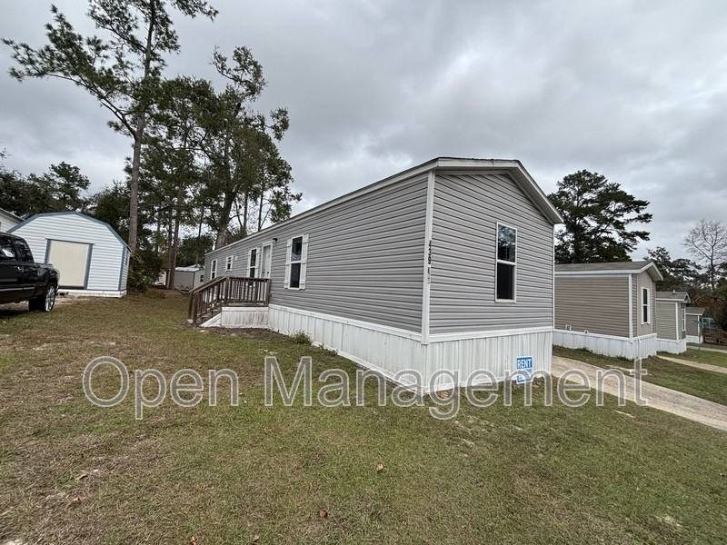 356 Bayhead Drive - Photo 4 of 10