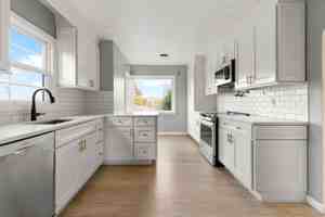 featured image of 4707 North Willamette Boulevard