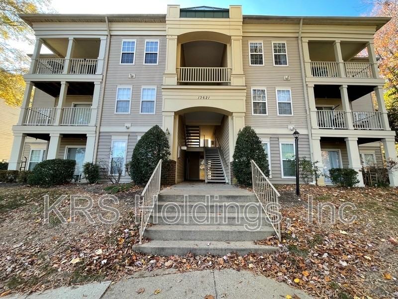 13621 Garfield Pl #102 - Photo 2 of 15