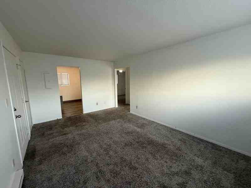 5016 1st Ave Nw #2 - Photo 2 of 15