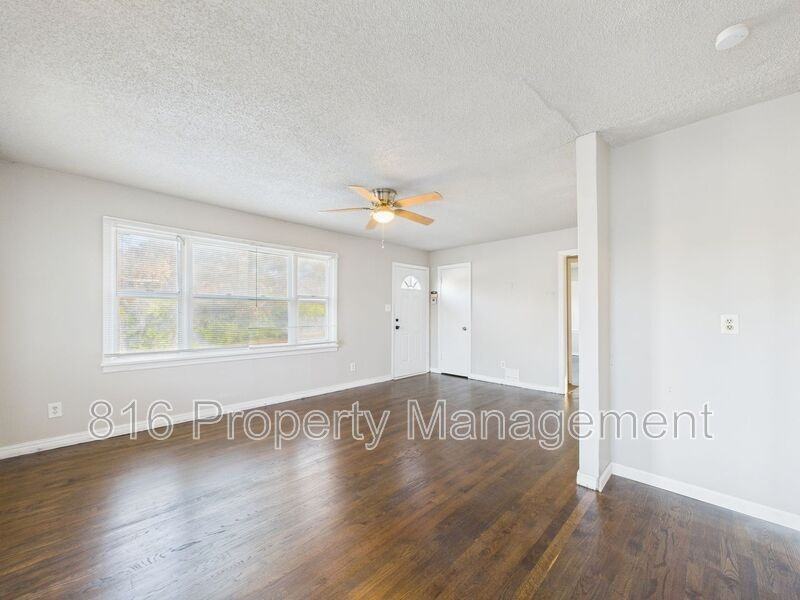 4036 Cleveland Ave - Photo 2 of 24