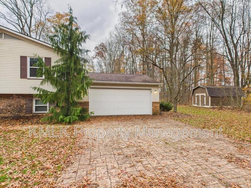 874 Pleasant Dr Nw - Photo 7 of 50