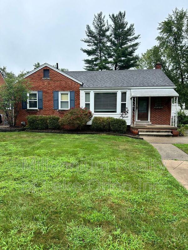 2224 North Connecticut Avenue