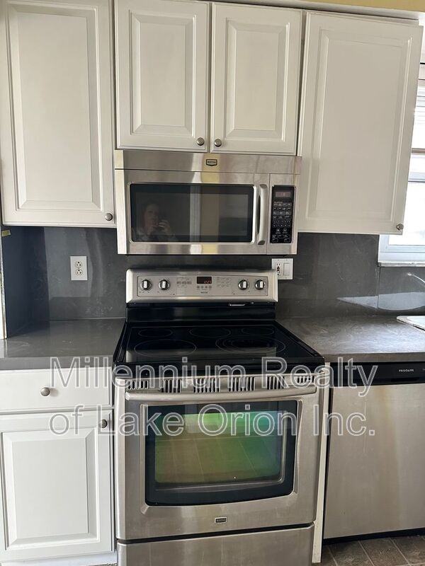 2224 N Connecticut Ave - Photo 4 of 25