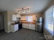 144 Mountain View Rd Unit B #B - Photo 1 of 1