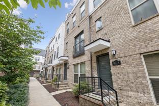 12106 Brooklyn Avenue - Photo 1 of 1