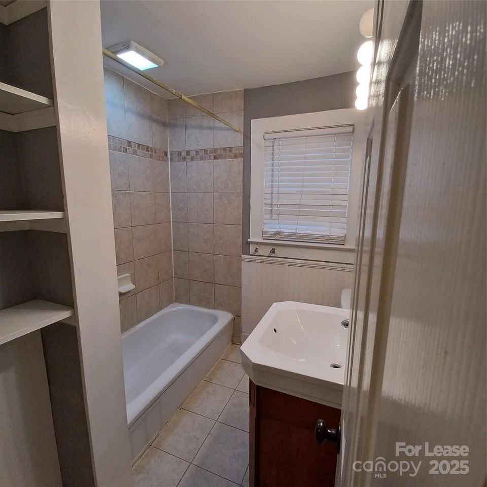 1514 Lisbon Lane - Photo 5 of 6