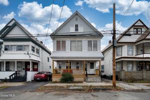 featured image of 22 Swan Street #2